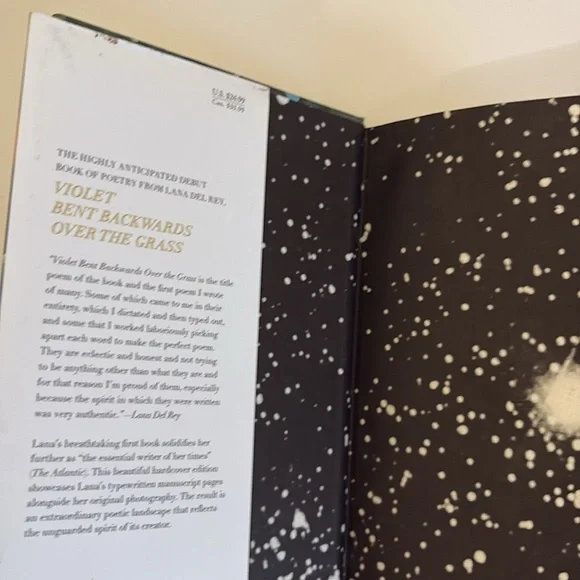 Lana Del Rey Poetry book - Picture 2 of 3